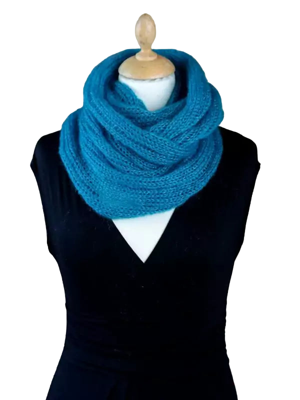 EMERO - Snood - Mohair et Soie - Bleu Lagon - Origine : France